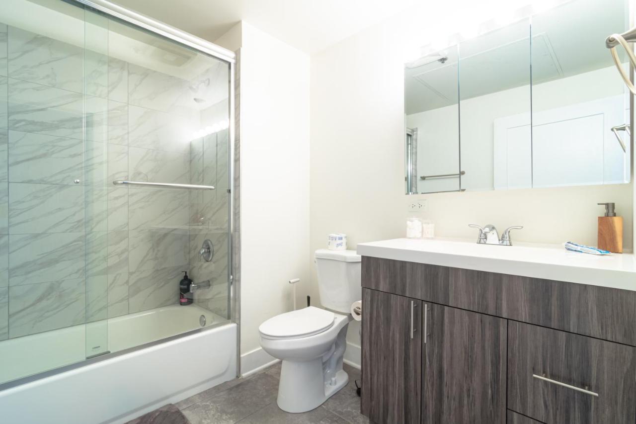 Mccormick Place Modern 2Br Loft In Downtown Chicago Michigan Avenue With Optional Parking Near Soldier Field Чикаго Экстерьер фото