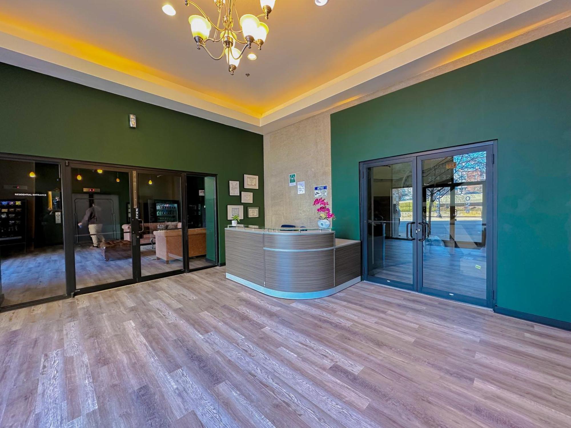Mccormick Place Modern 2Br Loft In Downtown Chicago Michigan Avenue With Optional Parking Near Soldier Field Чикаго Экстерьер фото